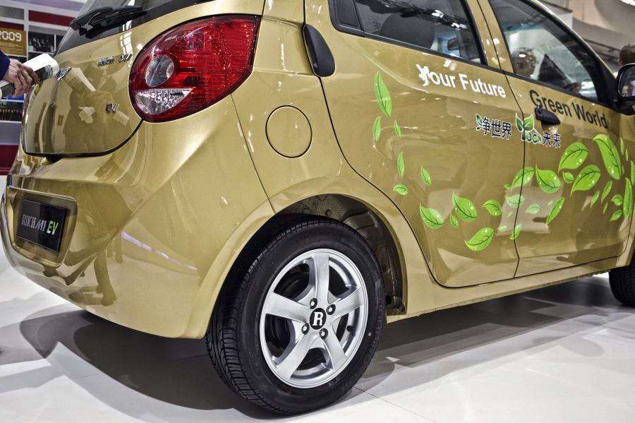  Riich M1 EV 2010 года  (фото 4 из 6)
